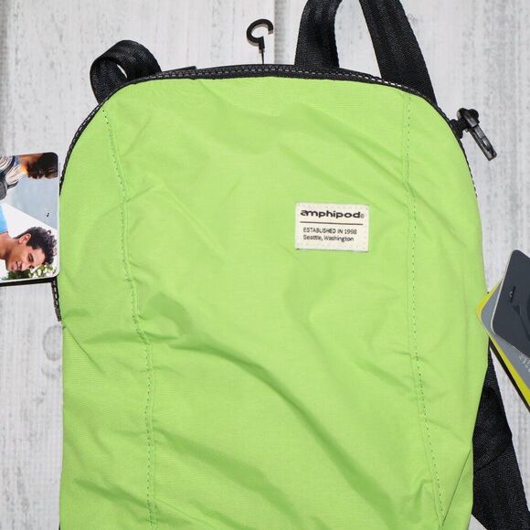 NEW Amphipod R3 Explore Run Bag Backpack - Picture 2 of 5